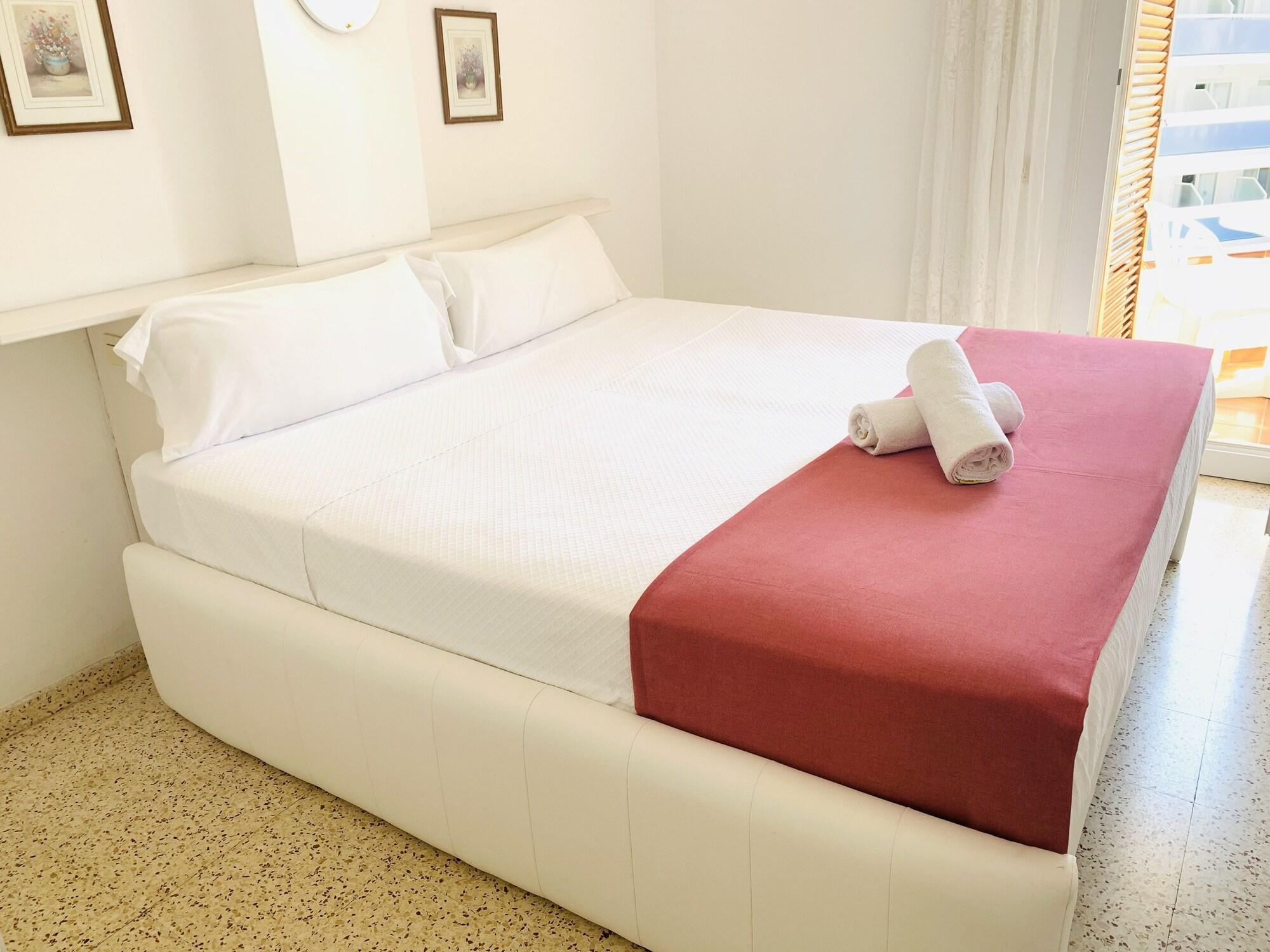 Eva Apartment Lloret de Mar