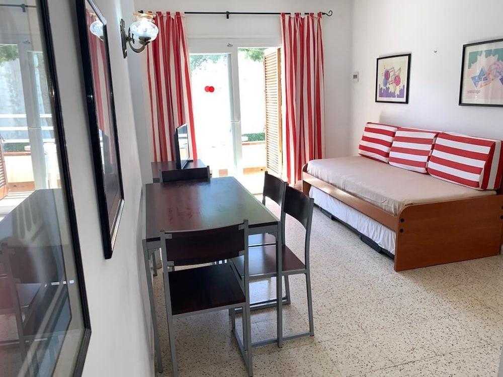 Eva Apartment *